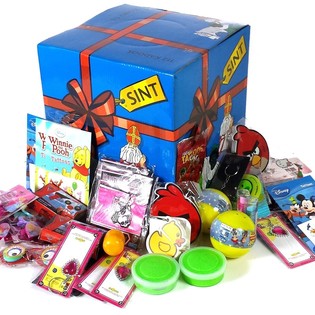 Sinterklaas / Sankt Nikolaus Grabbelbox med 112 gaver