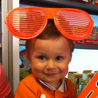 MEGA ORANGE SHUTTER SHADES BRILLER (8 stk.)